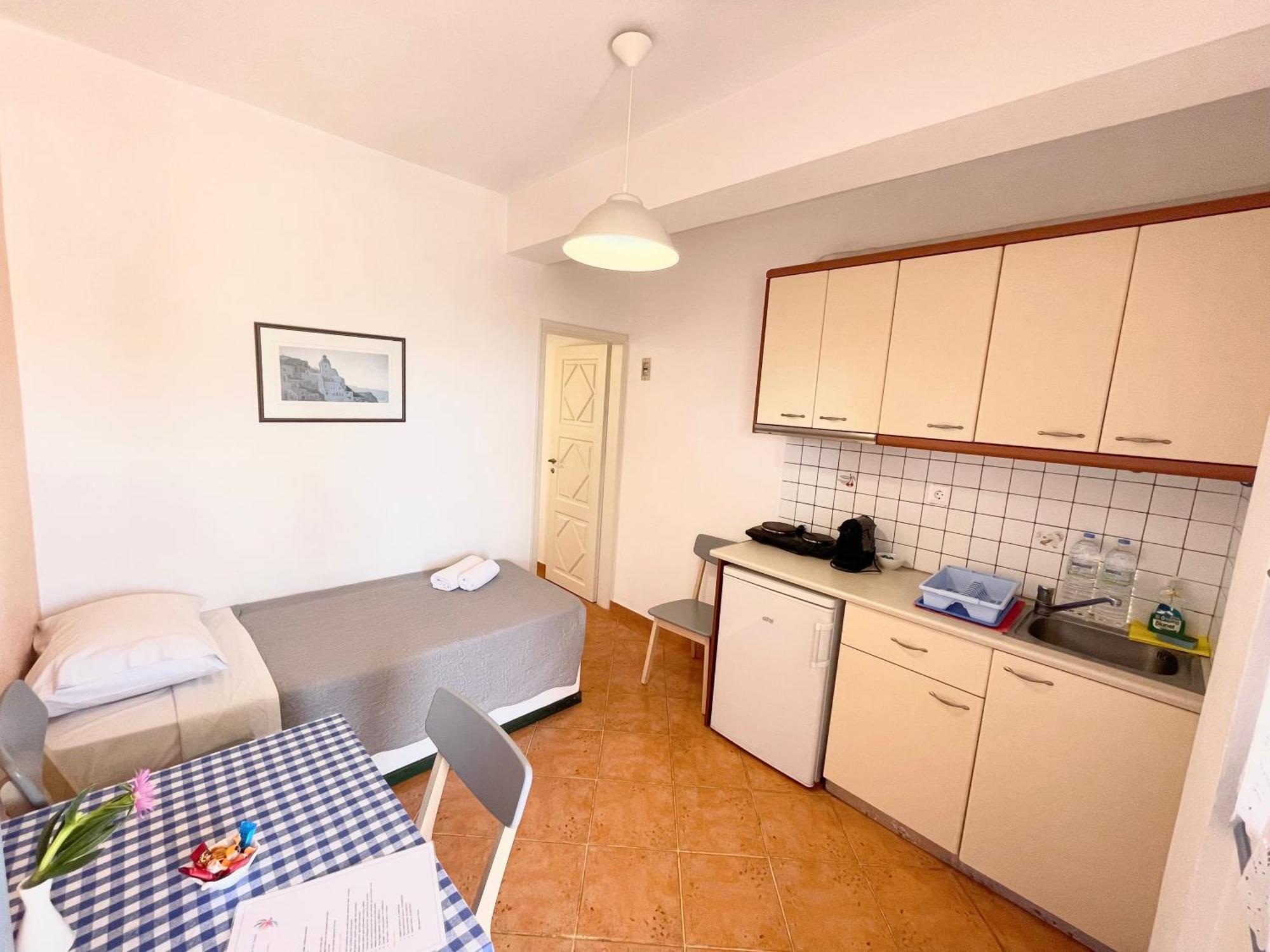Asterias Mini Coastal Apartments Perivólosz Kültér fotó