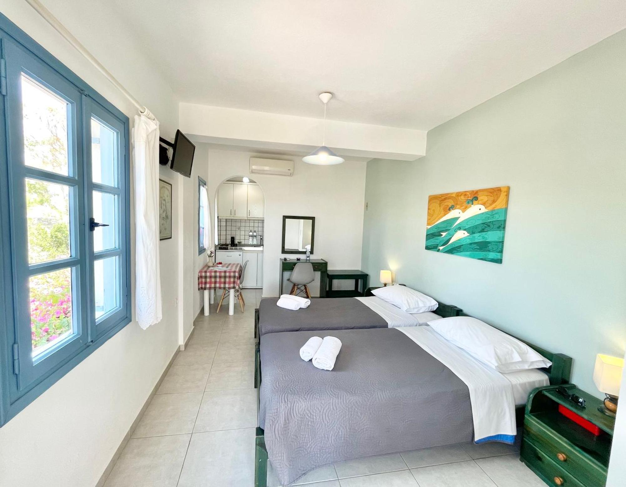 Asterias Mini Coastal Apartments Perivólosz Kültér fotó