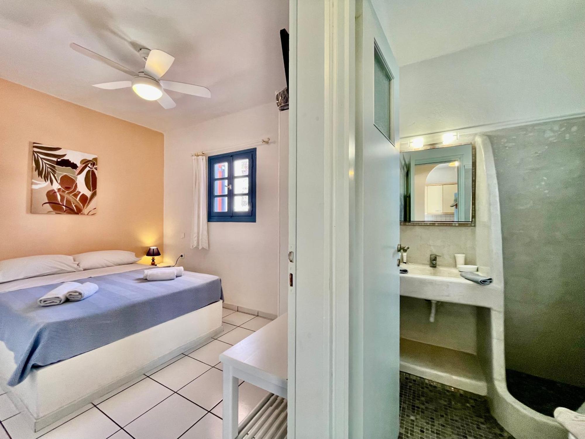 Asterias Mini Coastal Apartments Perivólosz Kültér fotó